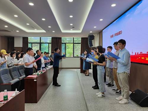 说明: //jw.8bo8score.com/__local/5/F1/79/E4D1932DBF3D43A0CD021A61A60_858E3D65_1B2BE.jpg